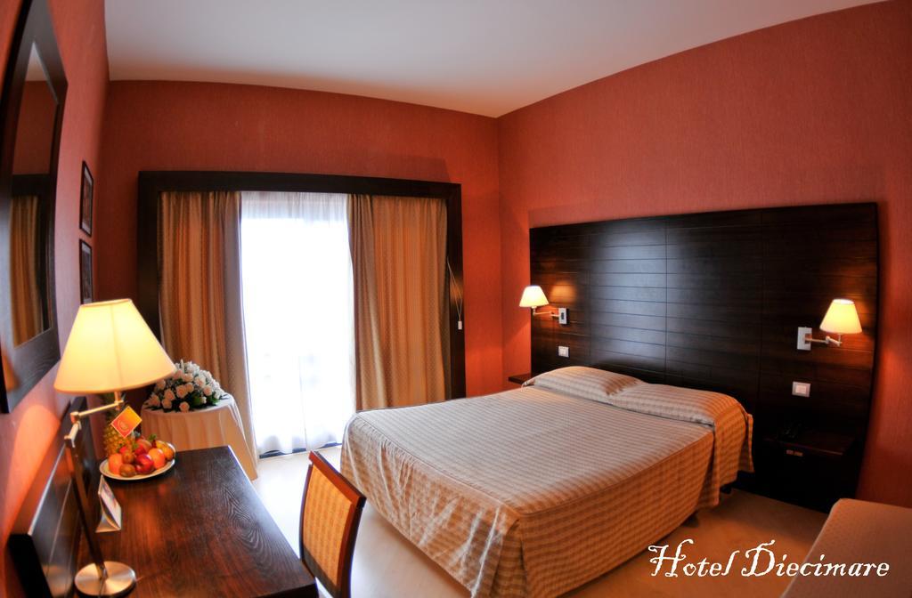 Hotel Diecimare Cava deʼ Tirreni Exterior foto
